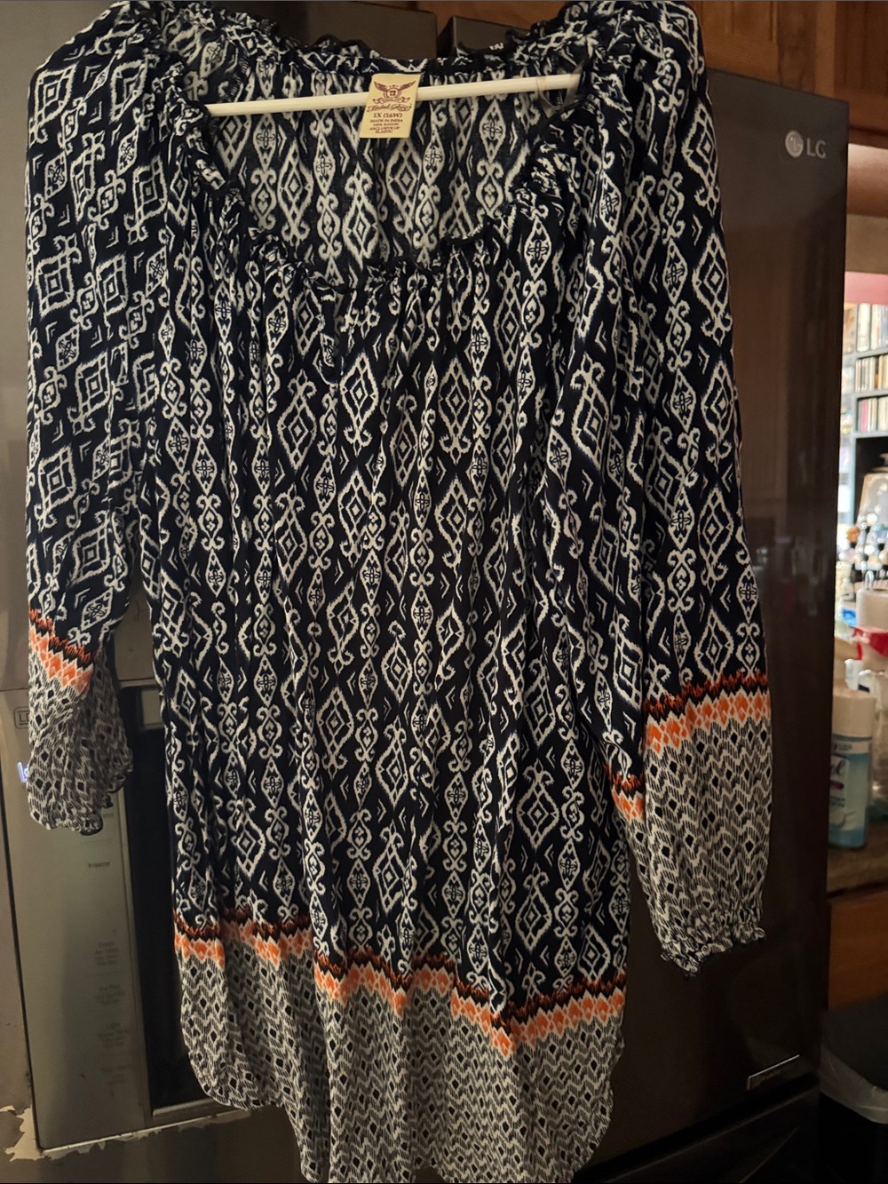 Faded Glory/Black & White Geometric Tunic with Orange Accent